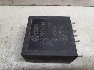 bontott VW GOLF IV Ablaktörlő Relé