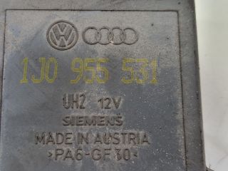 bontott VW GOLF IV Ablaktörlő Relé