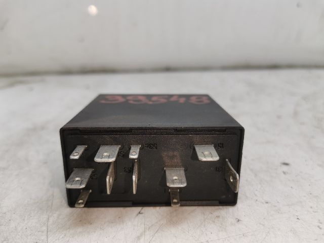 bontott VW GOLF IV Ablaktörlő Relé