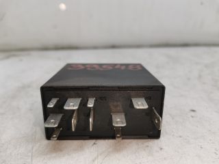 bontott VW GOLF IV Ablaktörlő Relé