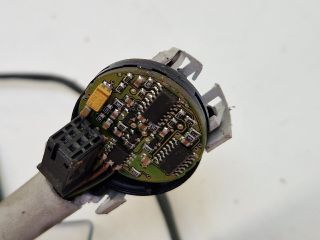 bontott VW GOLF IV Ablaktörlő Relé