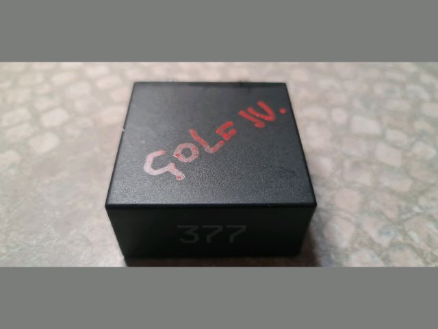 bontott VW GOLF IV Ablaktörlő Relé