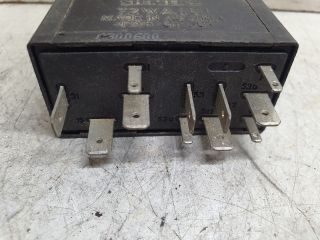 bontott VW GOLF IV Ablaktörlő Relé