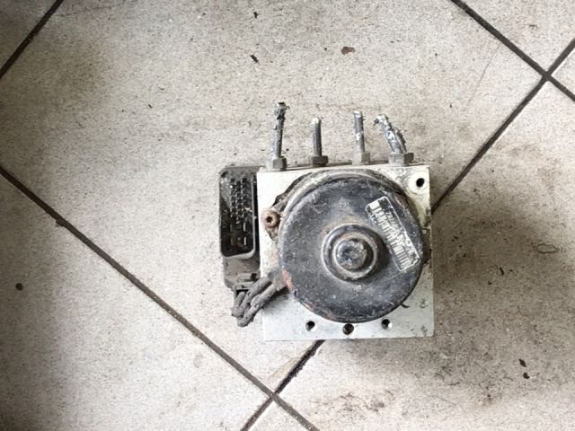 bontott VW GOLF IV ABS Kocka