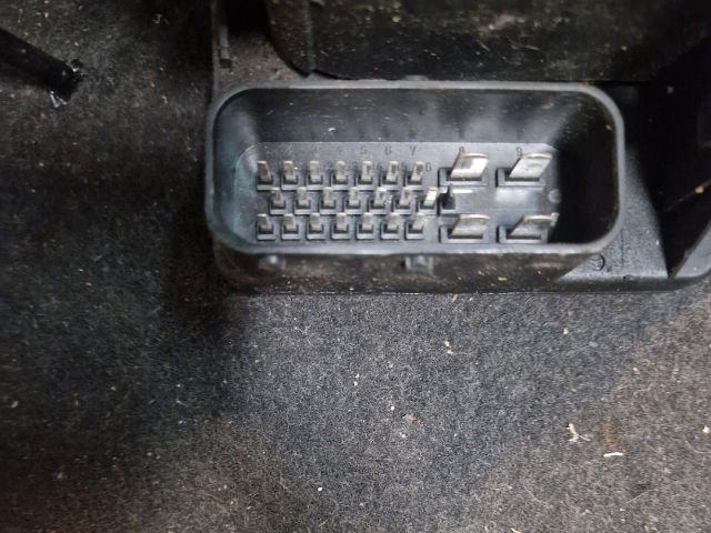 bontott VW GOLF IV ABS Kocka