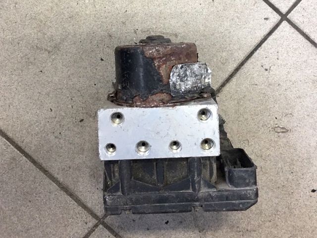 bontott VW GOLF IV ABS Kocka