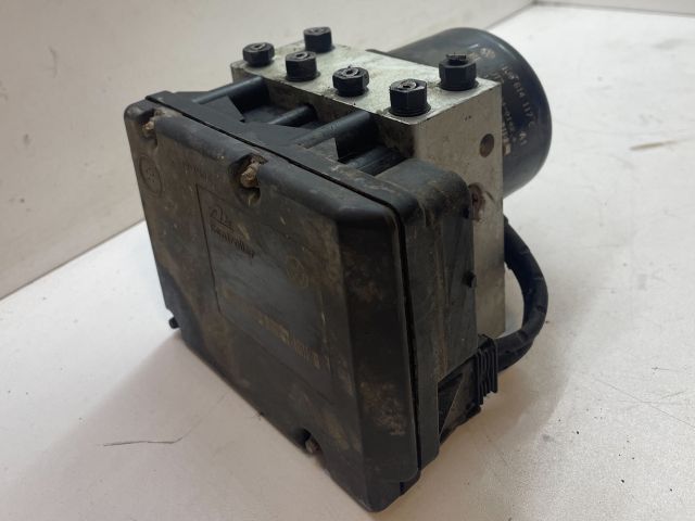 bontott VW GOLF IV ABS Kocka