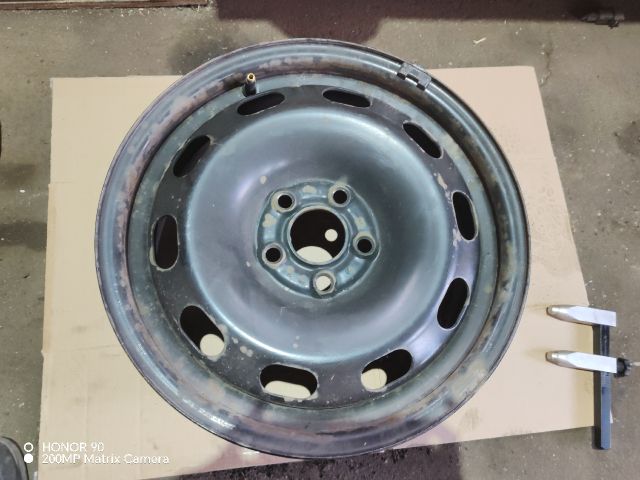 bontott VW GOLF IV Acélfelni (1 db)