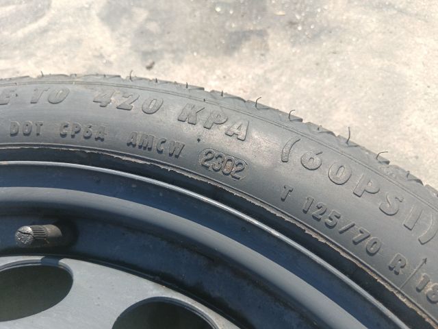 bontott VW GOLF IV Acélfelni Gumival (1 db)