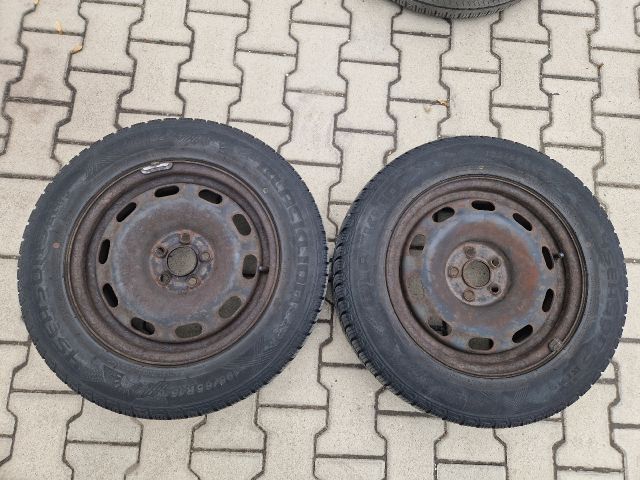 bontott VW GOLF IV Acélfelni Pár Gumival