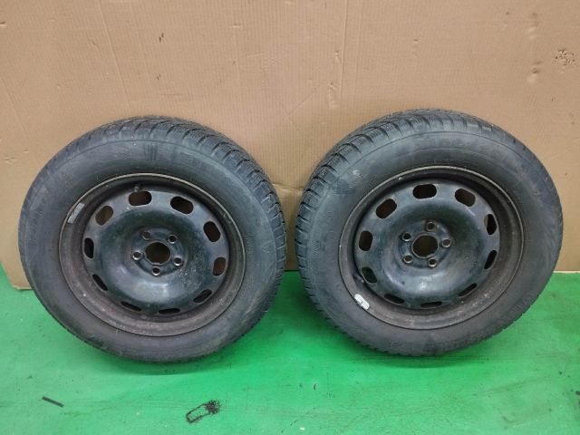 bontott VW GOLF IV Acélfelni Pár Gumival