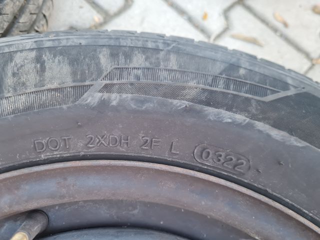 bontott VW GOLF IV Acélfelni Pár Gumival