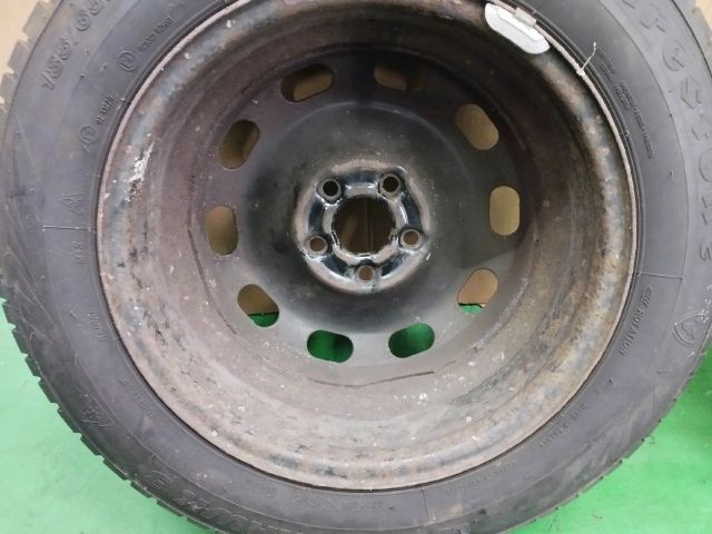 bontott VW GOLF IV Acélfelni Pár Gumival