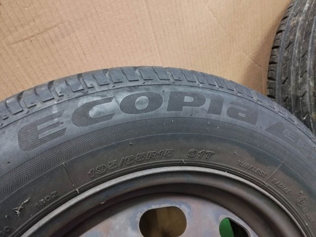 bontott VW GOLF IV Acélfelni Pár Gumival