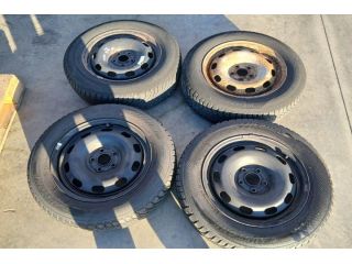 bontott VW GOLF IV Acélfelni Szett Gumival