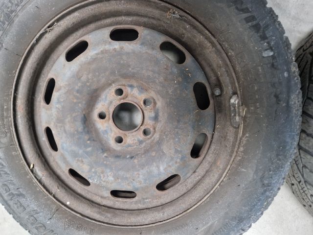 bontott VW GOLF IV Acélfelni Szett Gumival