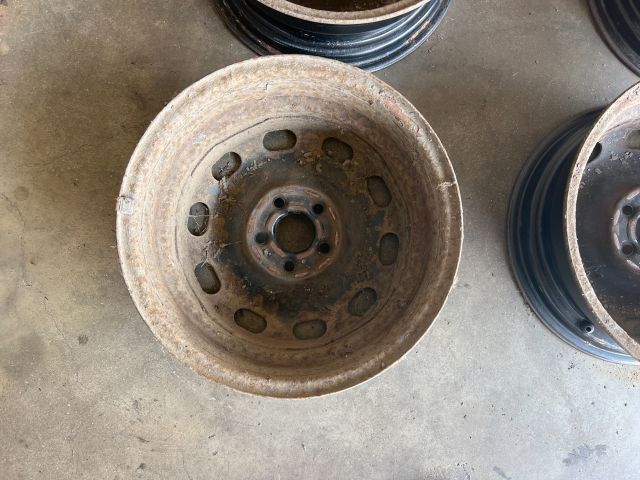 bontott VW GOLF IV Acélfelni Szett