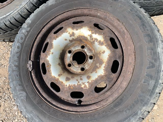 bontott VW GOLF IV Acélfelni Szett