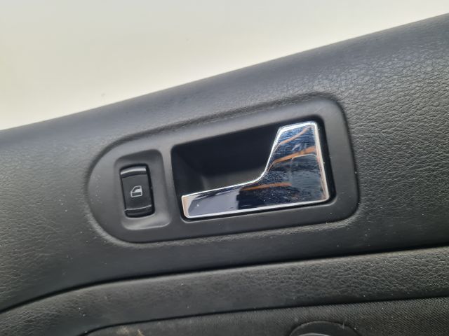 bontott VW GOLF IV Ajtó Kárpit Szett