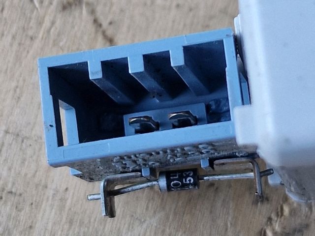 bontott VW GOLF IV Ajtó Kárpit Világítás