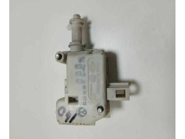 bontott VW GOLF IV Ajtózár Motor (Pozíciófüggetlen)