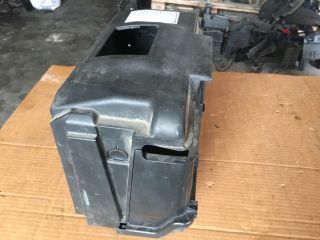 bontott VW GOLF IV Akkumulátor Tartó