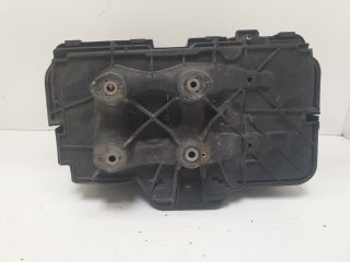 bontott VW GOLF IV Akkumulátor Tartó