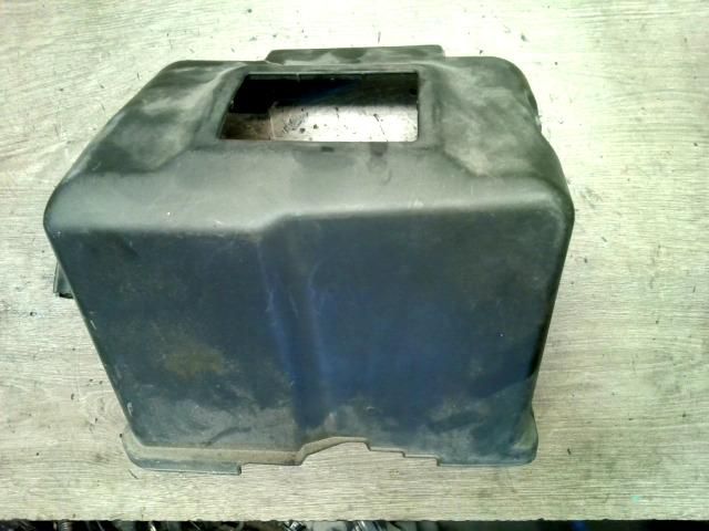 bontott VW GOLF IV Akkumulátor Védő Lemez