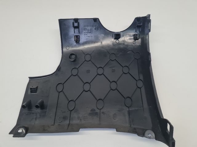 bontott VW GOLF IV Alsó Kormányoszlop Burkolat