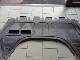 bontott VW GOLF IV Alsó Motorburkolat