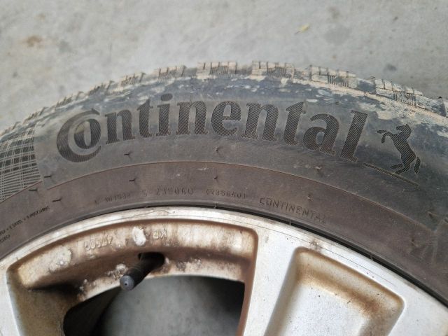 bontott VW GOLF IV Alufelni Szett Gumival