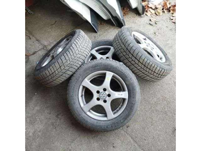 bontott VW GOLF IV Alufelni Szett Gumival