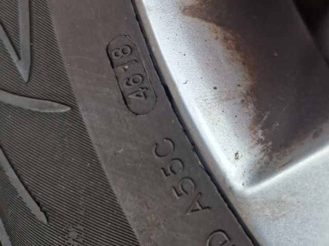 bontott VW GOLF IV Alufelni Szett Gumival