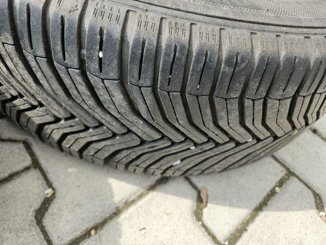 bontott VW GOLF IV Alufelni Szett Gumival