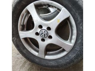 bontott VW GOLF IV Alufelni Szett Gumival