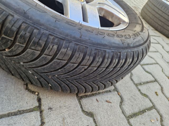 bontott VW GOLF IV Alufelni Szett Gumival