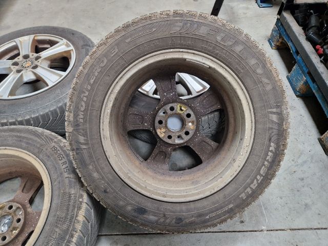 bontott VW GOLF IV Alufelni Szett Gumival