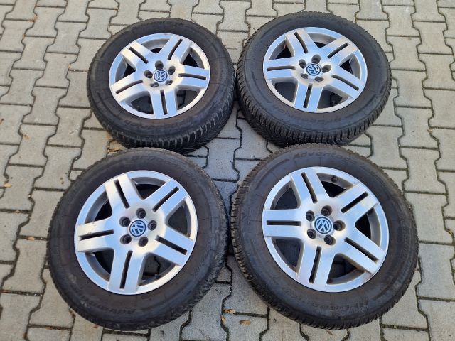 bontott VW GOLF IV Alufelni Szett Gumival