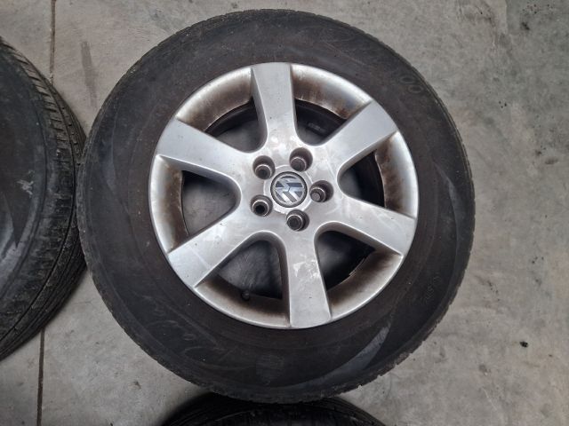 bontott VW GOLF IV Alufelni Szett Gumival