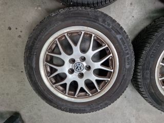bontott VW GOLF IV Alufelni Szett Gumival