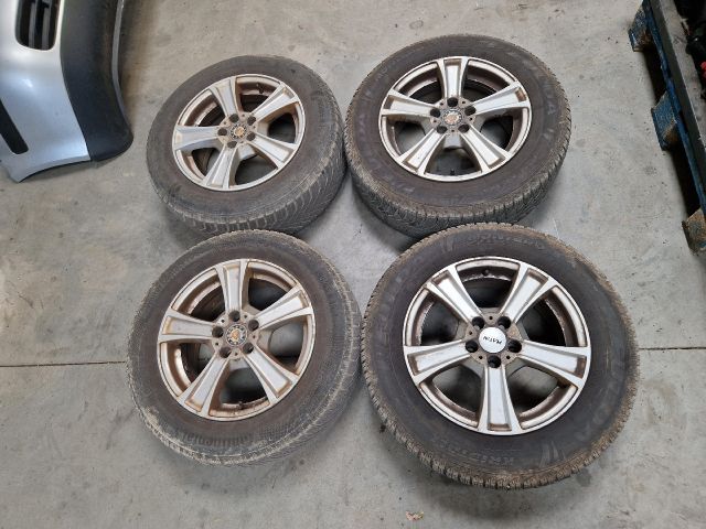 bontott VW GOLF IV Alufelni Szett Gumival