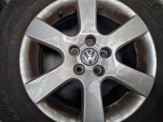 bontott VW GOLF IV Alufelni Szett Gumival