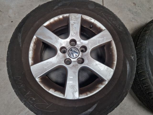 bontott VW GOLF IV Alufelni Szett Gumival