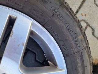 bontott VW GOLF IV Alufelni Szett Gumival