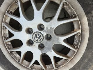bontott VW GOLF IV Alufelni Szett Gumival