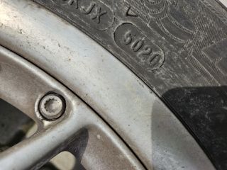 bontott VW GOLF IV Alufelni Szett Gumival