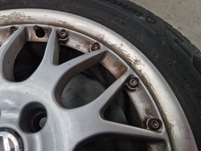 bontott VW GOLF IV Alufelni Szett Gumival