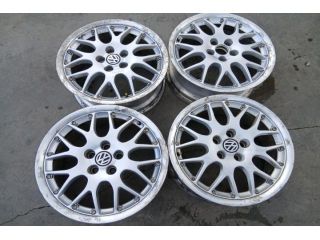 bontott VW GOLF IV Alufelni Szett
