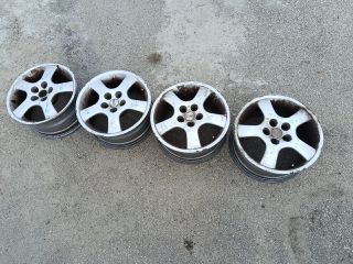 bontott VW GOLF IV Alufelni Szett