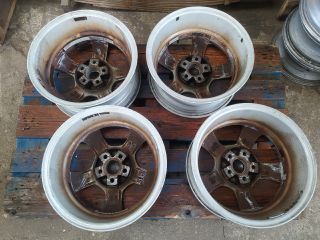 bontott VW GOLF IV Alufelni Szett